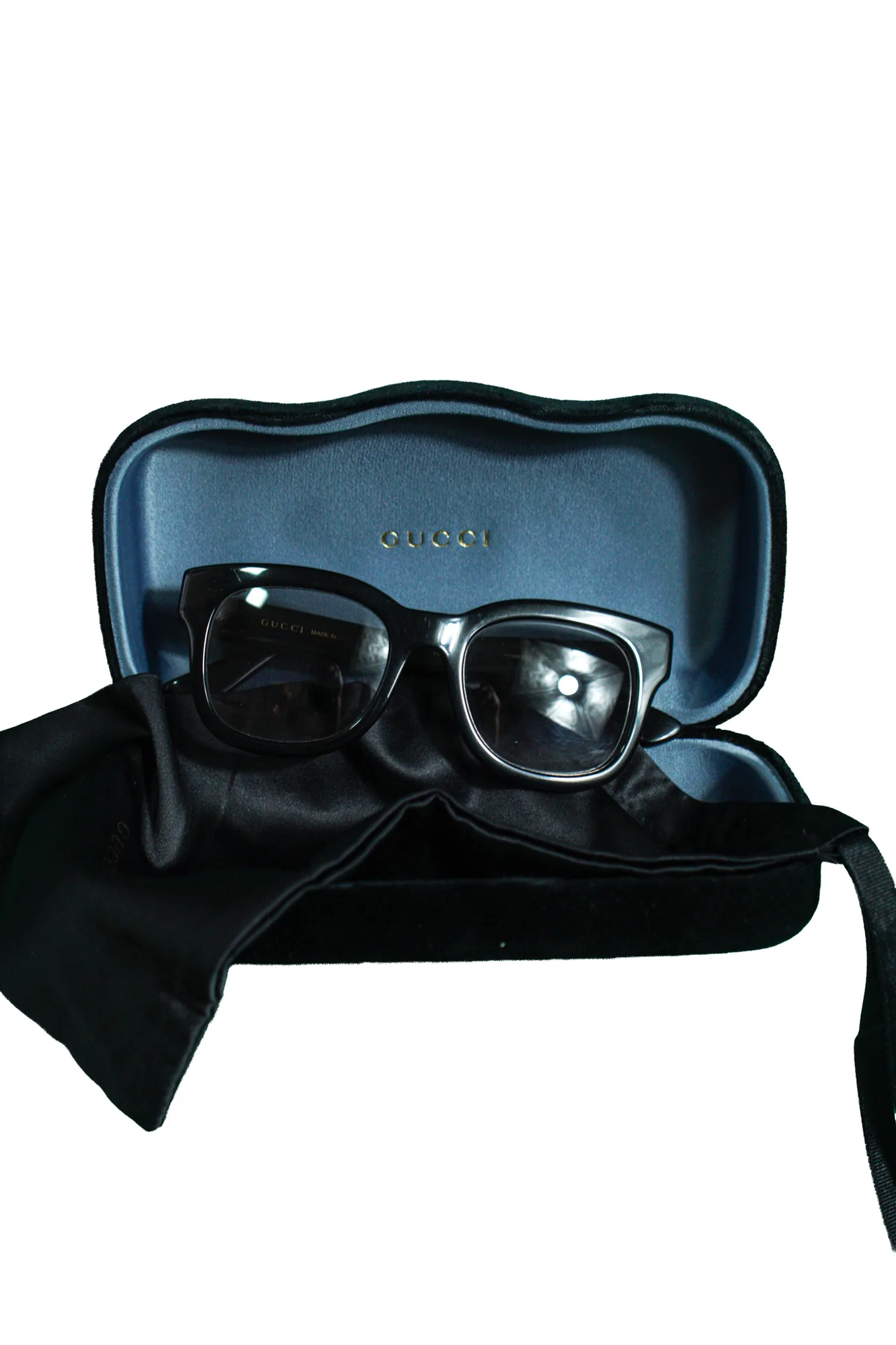 Gucci black glasses 8