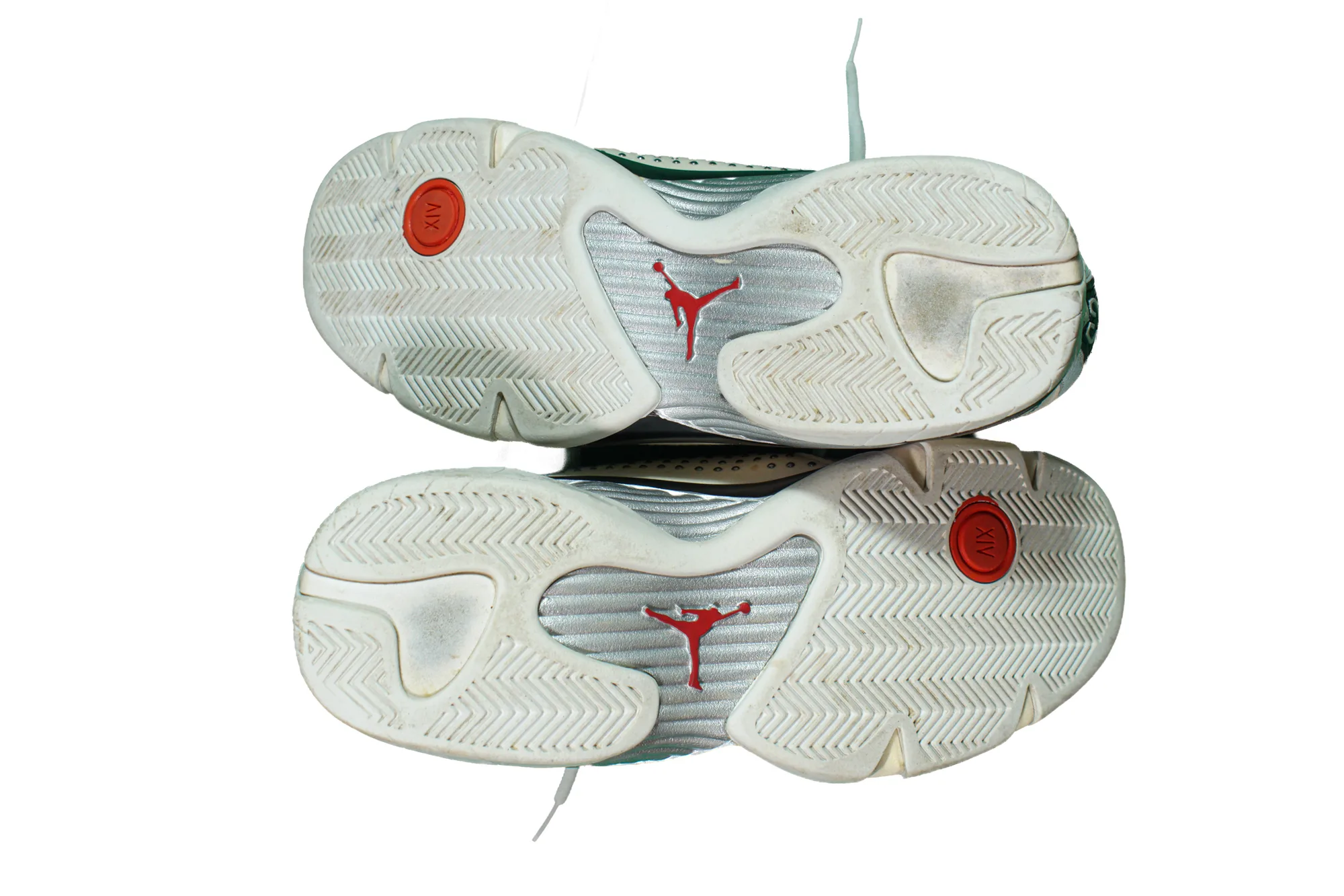 Jordan 23 & Supreme sneakers 3